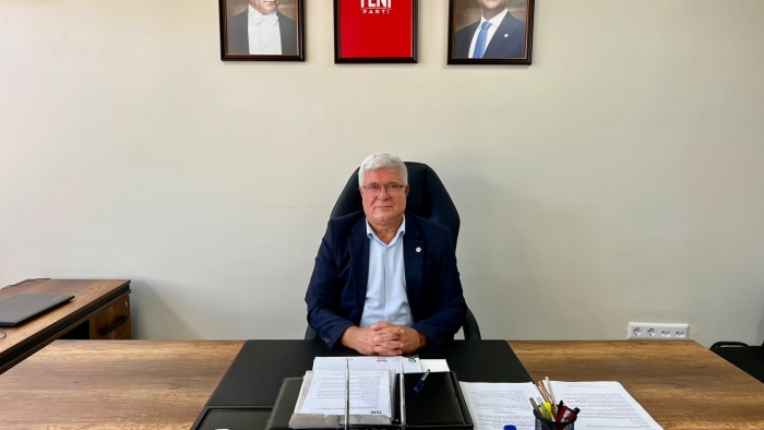 YENİ PARTİ İL BAŞKANI BALKANLI: “ÇOCUKLARIMIZI NASIL BİR GELECEĞE HAZIRLIYORSUNUZ?”